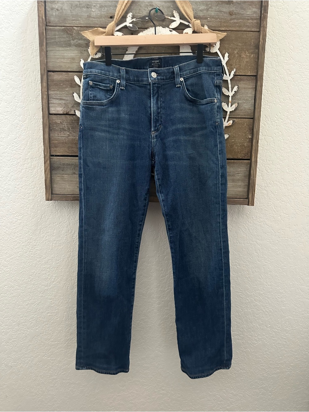 Citizens of Humanity Gage Men's Dark Blue Classic Straight-Leg Jeans size 33‎